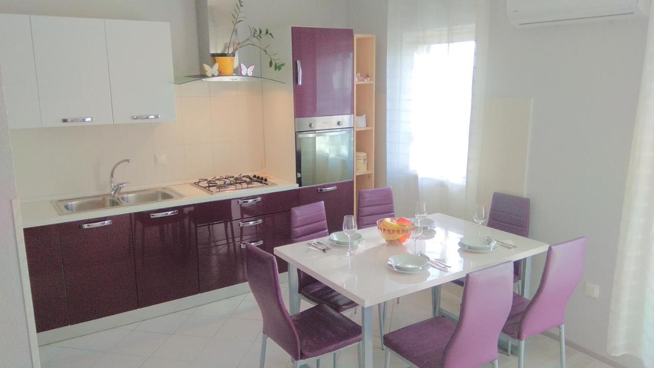 Apartament Laura Koromačno Zewnętrze zdjęcie