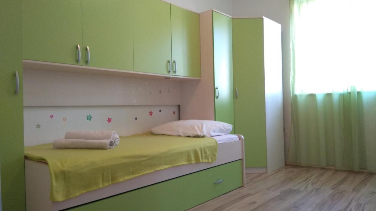 Apartament Laura Koromačno Zewnętrze zdjęcie